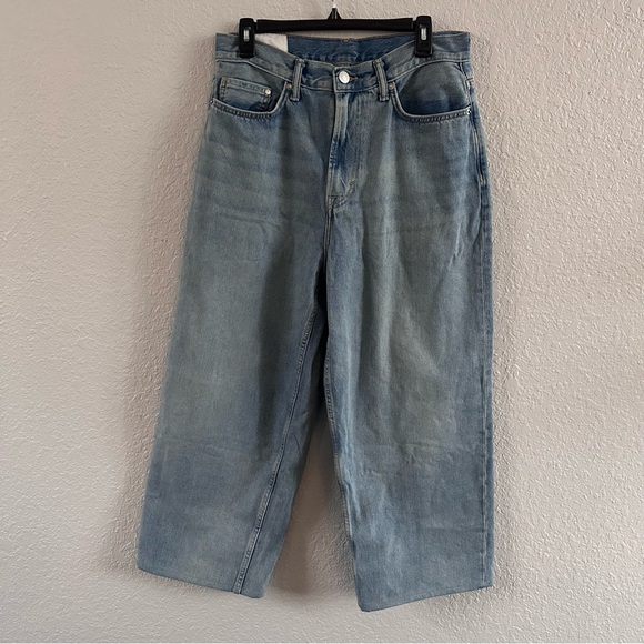 H&M Baggy Fit Jeans Light Wash Denim 30x32 Relaxed Wide Leg - Picture 2 of 7